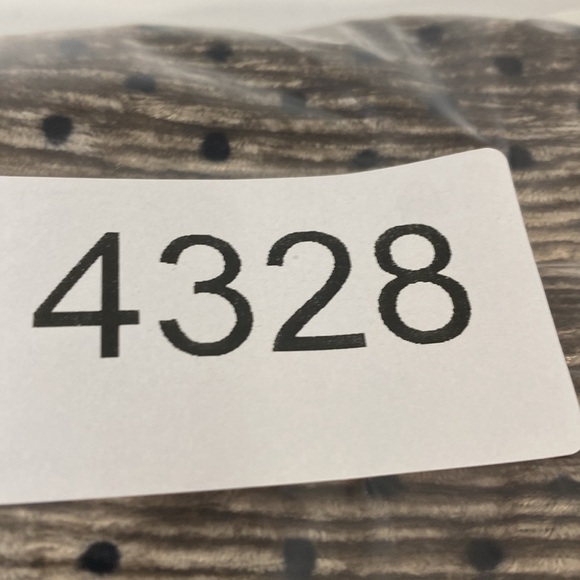 Velvet Polka Dot Top Flare Sleeves NWT 18/20W - Picture 14 of 14